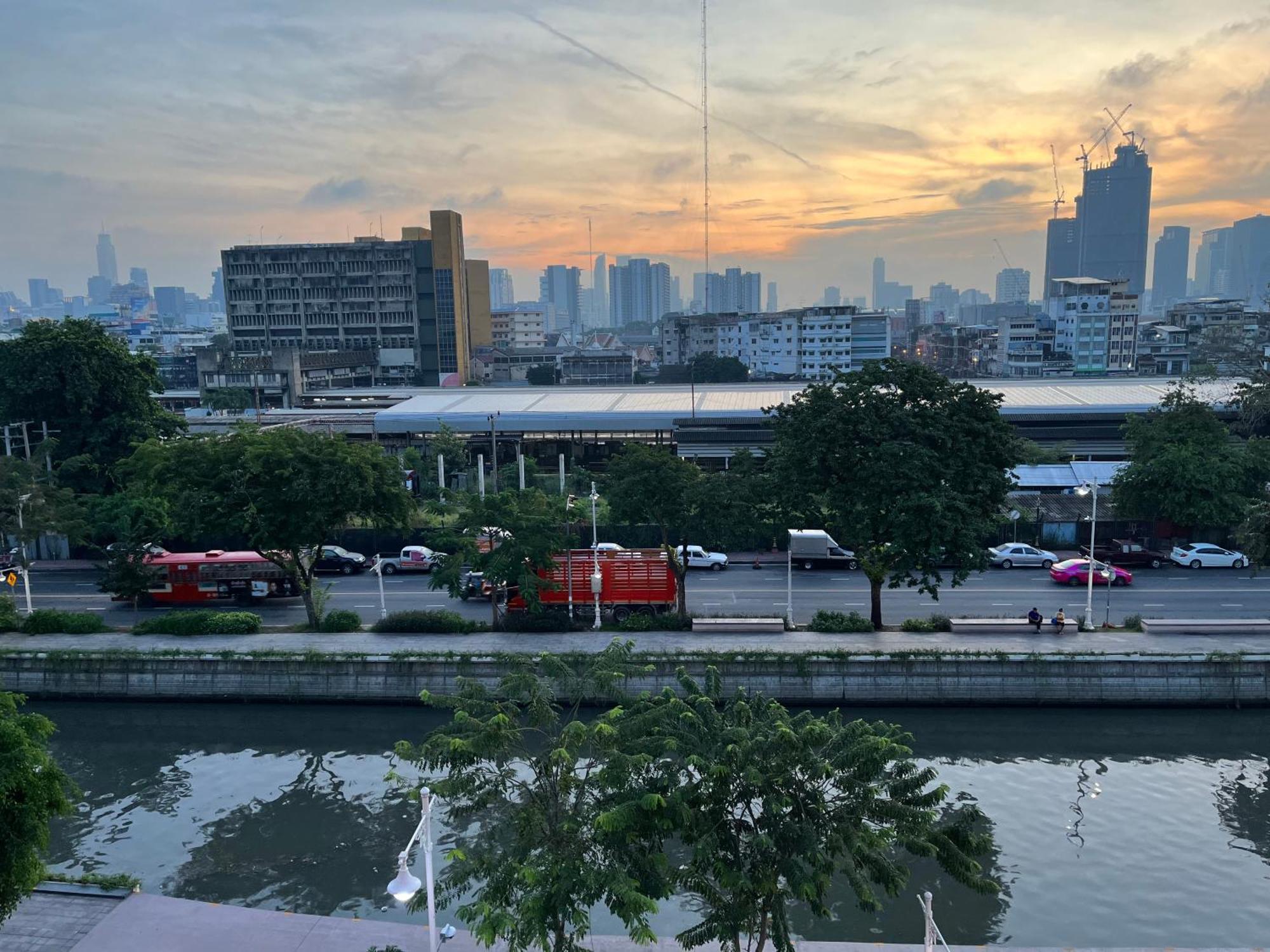 Baan1668 Hometel Near Chinatown One Bangkok Dış mekan fotoğraf