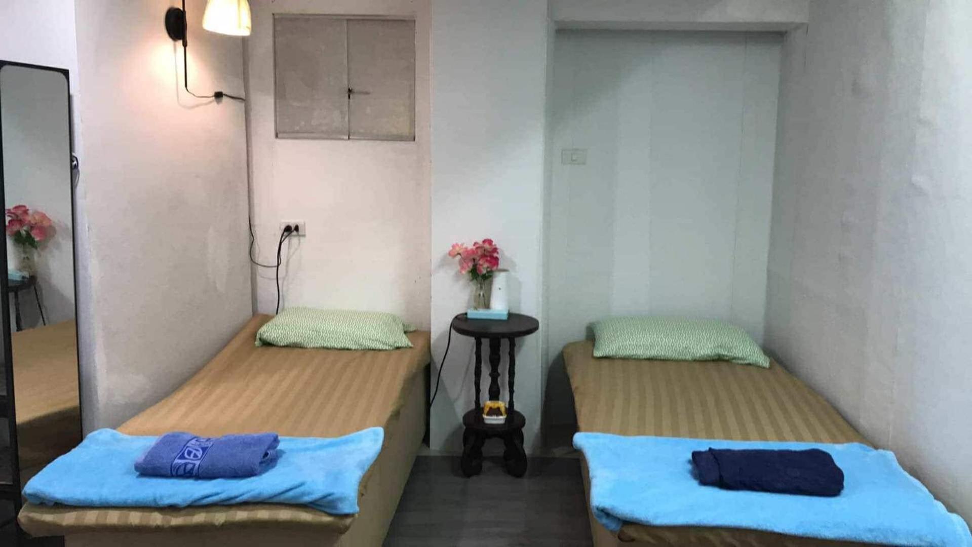 Baan1668 Hometel Near Chinatown One Bangkok Dış mekan fotoğraf